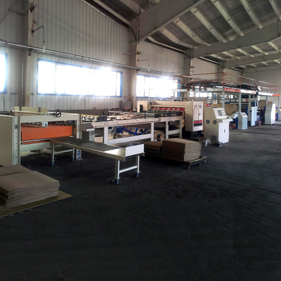 Yarı Otomatik 2 Katlı Oluklu Mukavva Makinesi Oluklu Rulo Eski