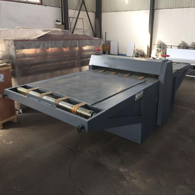 Düz Tip Oluklu Karton Kalıp Kesme Makinesi 4500X1600X1250mm Özelleştirilebilir