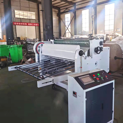 Bilgisayarlı Oluklu Mukavva Üretim Hattı Karton Kesici 1600mm
