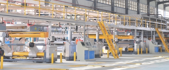 380V 50HZ Otomatik Oluklu Mukavva Üretim Hattı 1 Yıl Garanti