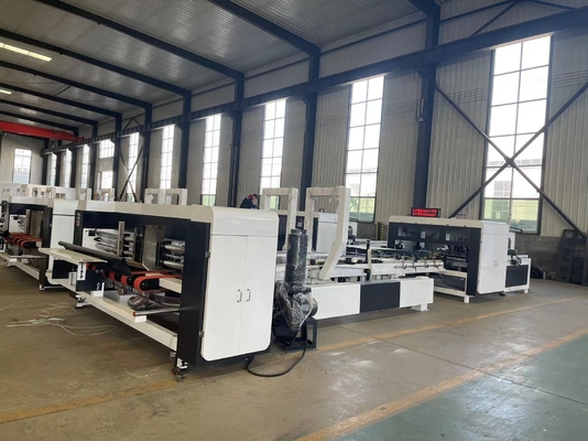 Karton üretimi için Bilgisayarlı Slotter ve Flexo Folder Makinesi