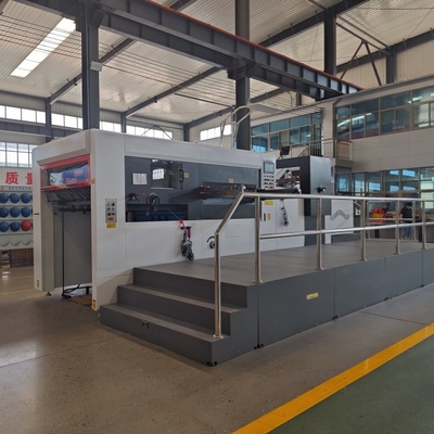 4500 Yaprak/saat Hız ve PLC Kontrolü ile Bilgisayara Dolu Karton Örtü Kesicisi