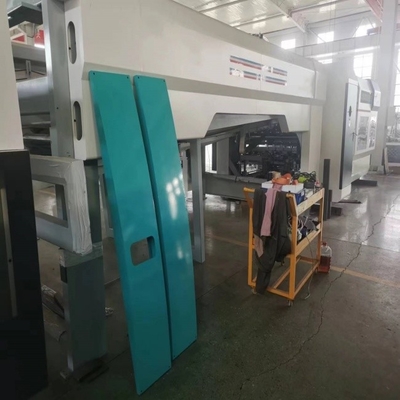 2200 Bilgisayarlı Slotter Flexo Folder Gluer Makinesi Yüksek hassasiyet