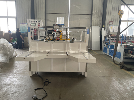 Karton Kutusu FGS2800 Paketleme Çözümleri İçin Yarım Otomatik Katlama ve Yapıştırma Makinesi