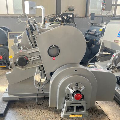 Flatbed Die Corrugated Karton Die Cutting Machine Makine Boyutu 5129 4150 2346mm ve Yüksek Kesim Doğruluğu ile Endüstriyel için İdeal