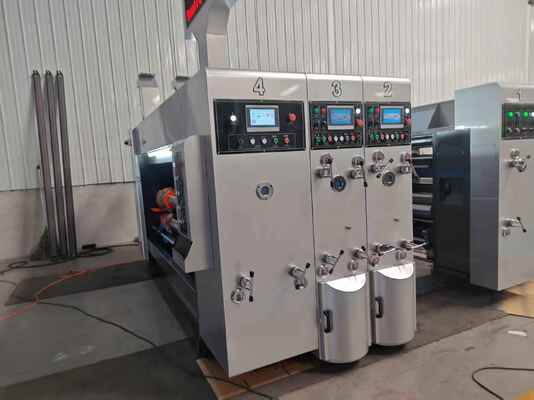 Otomatik Kurşun Kenar Besleme Flexo Baskı Slotting Makinesi 100-130m/min Hız ve hassasiyetle Kurutulmuş Kartonlar için Baskı