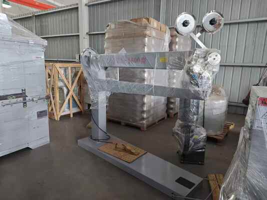 Verimli Paketleme İçin 250/dk Hız ve 1800mm Kol Uzunluğuna Sahip DZX1800 Manuel Karton Kutu Zımbalama Makinesi