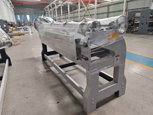 Yüksek Hızlı 40 Adet/dk Oluklu Döner Yarıcı Makine, 2500mm Maksimum Levha Genişliği ve Hassas Köşe Kesme Boyutu 0-60x350