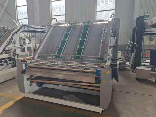 Yüksek Hızlı 100 adet/dak Otomatik Flüt Laminasyon Makinesi, 1600x1250mm Boyut ve PLC Kontrol Sistemi